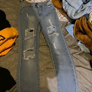 Never worn size 9/10 brand new light blue jeans